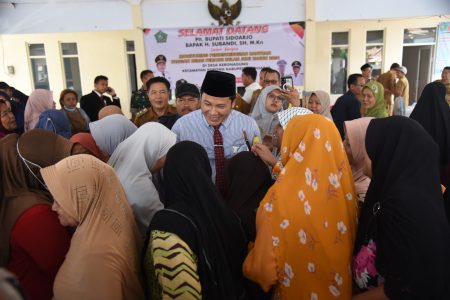 Plt Bupati Sidoarjo Ingin Bantuan Beras 10 Kg Terus Berlanjut