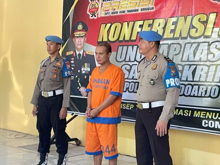 Warga Gamping Krian Mengaku Penyelenggara Umroh Resmi, Perdayai Korbannya Hingga Milyaran&nbsp;Rupiah