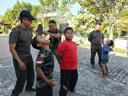 Koramil 0816/11 Tarik Beserta Keluarga Meriahkan Hari Kemerdekaan Ke-79 Dengan Kegiatan&nbsp;Lomba