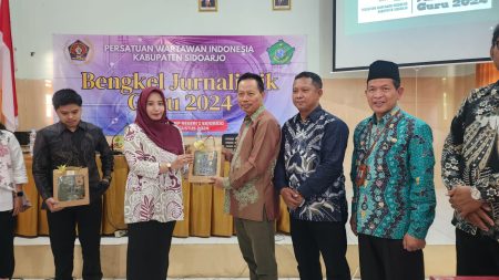 Beri Pemahaman Jurnalistik dan Literasi Media, PWI Sidoarjo Gelar Bengkel Jurnalistik Guru SMP dan MTs
