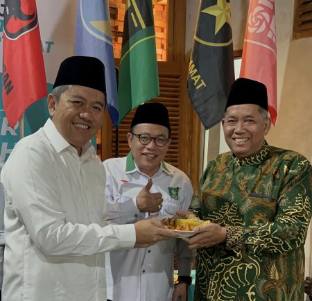 Para Ulama dan Tokoh Sidoarjo Hadiri Peresmian Rumah Pemenangan Pasangan SAE